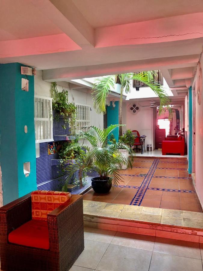 Antigua Calle Almudena Hotel Картахена Экстерьер фото