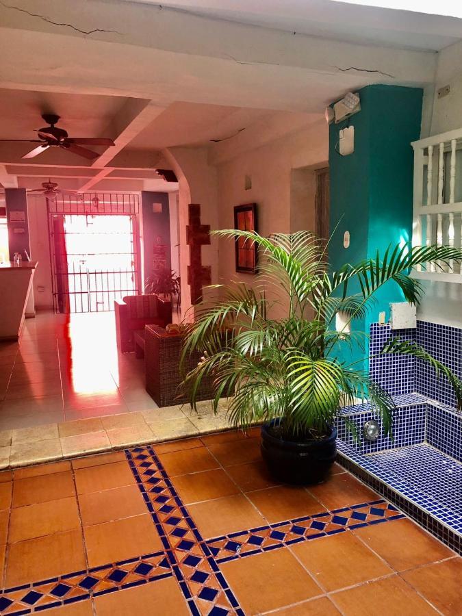 Antigua Calle Almudena Hotel Картахена Экстерьер фото